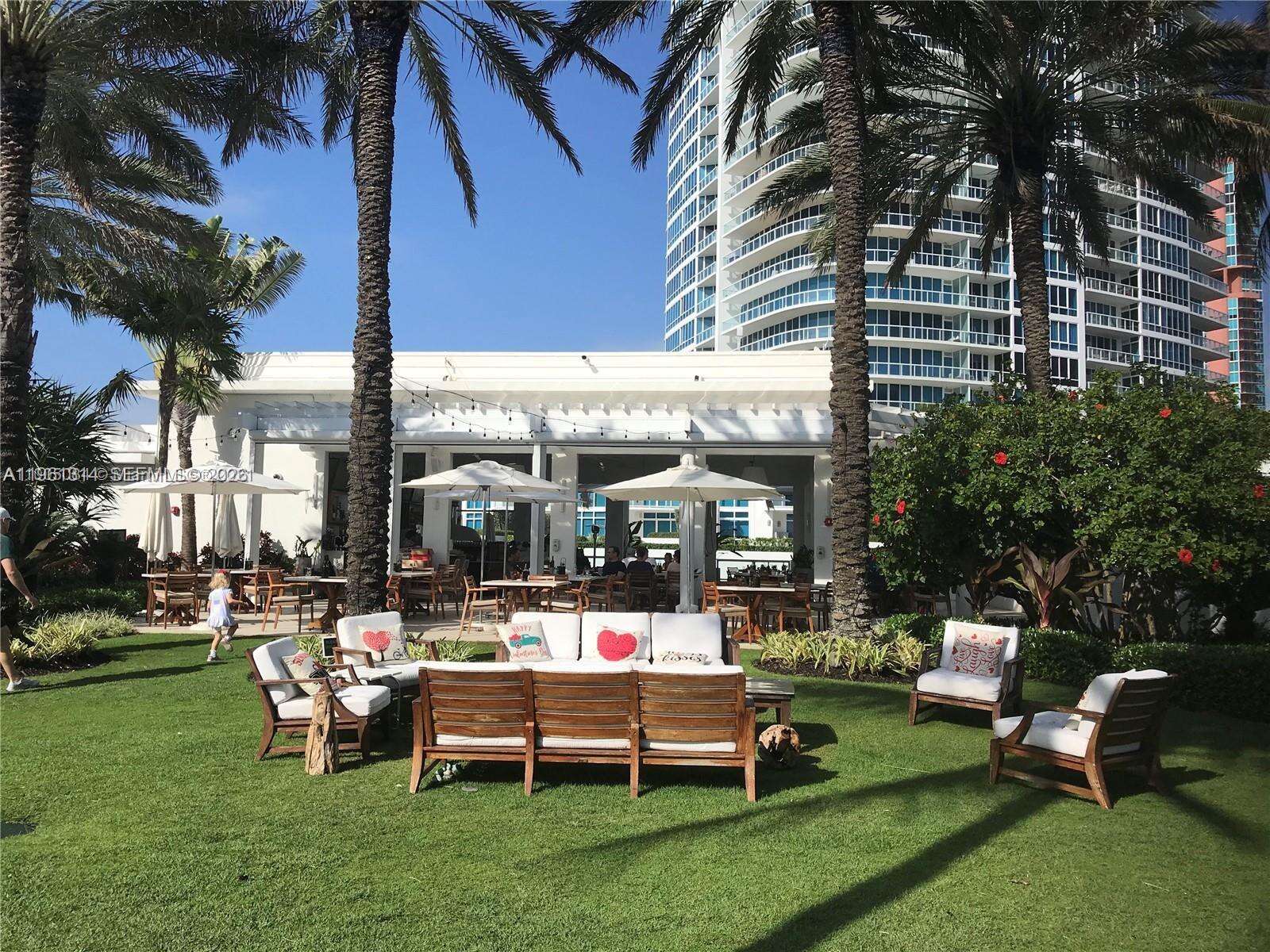 Continuum South Tower at 100 Pointe Dr, Miami Beach, FL 33139 - For Rent photo 31