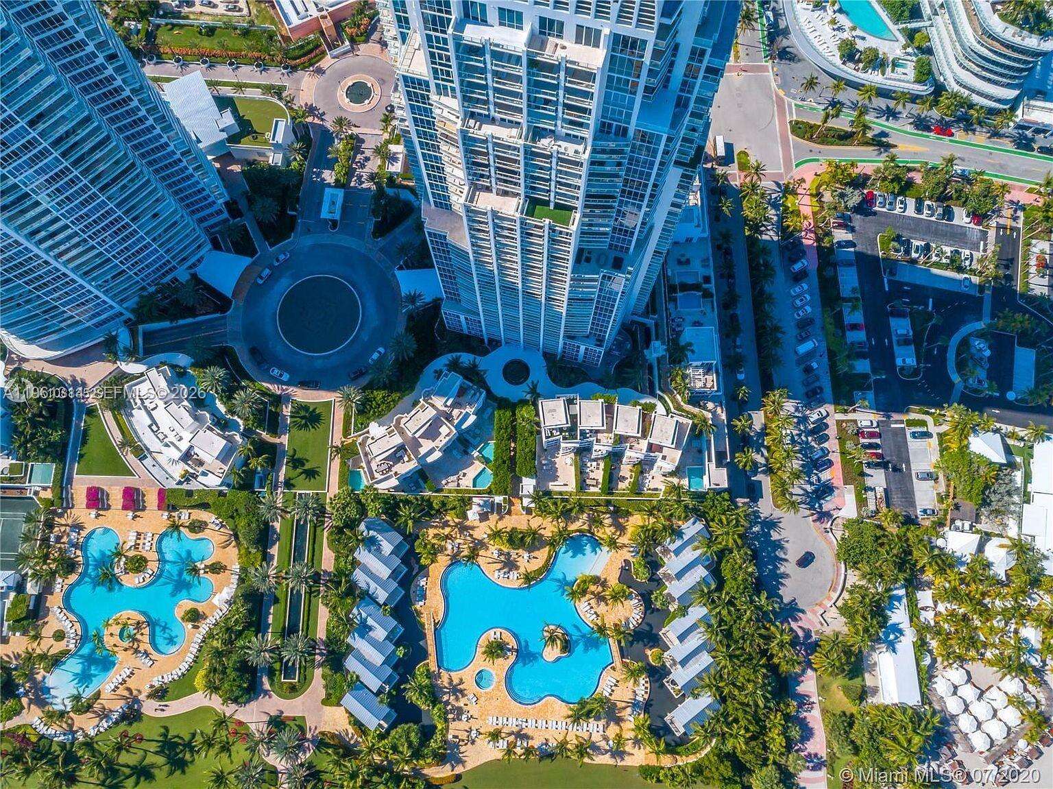 Continuum South Tower at 100 Pointe Dr, Miami Beach, FL 33139 - For Rent photo 37