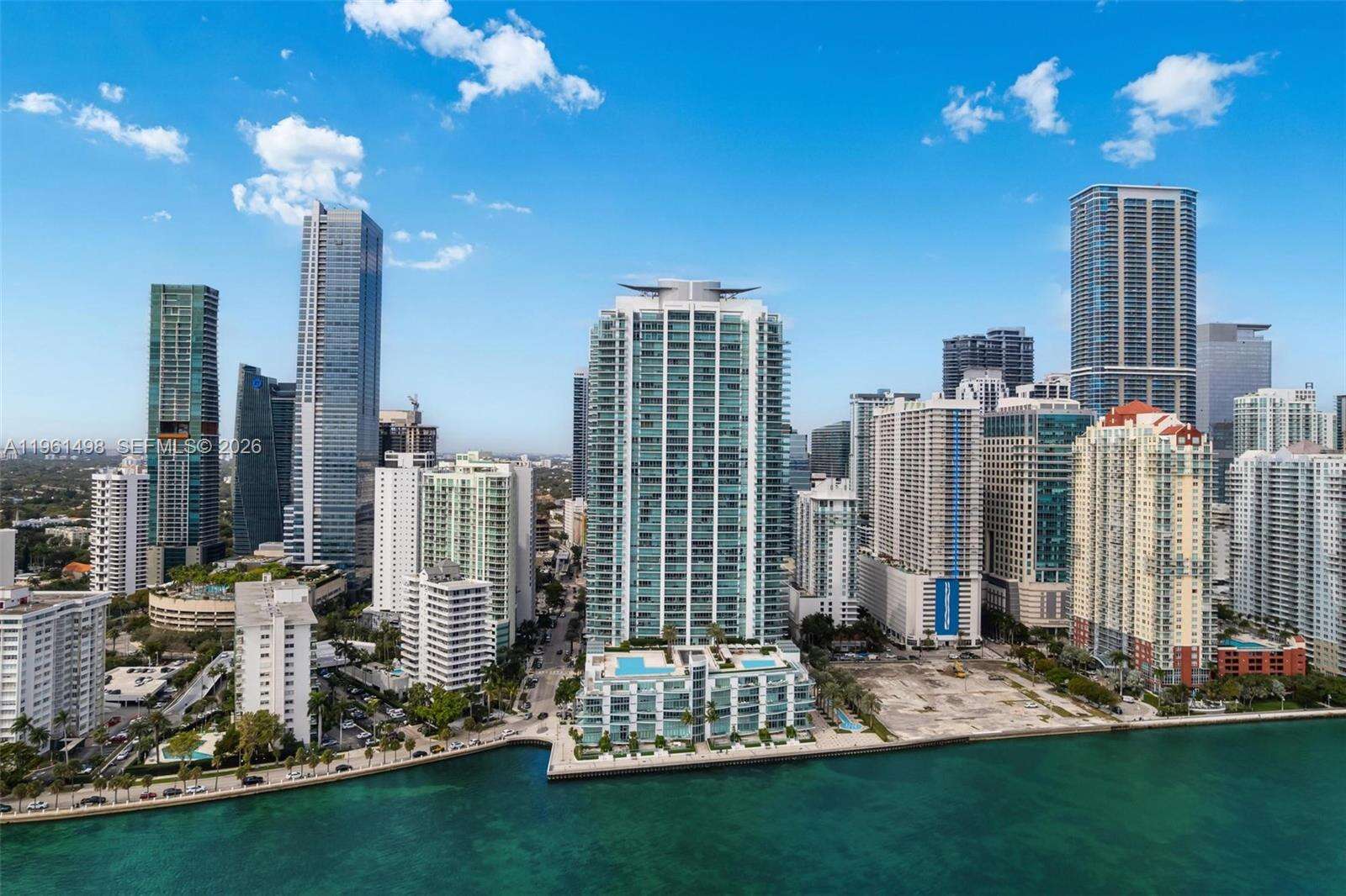 Jade At Brickell Bay at 1331 Brickell Bay Dr, Miami, FL 33131 - For Rent photo 21