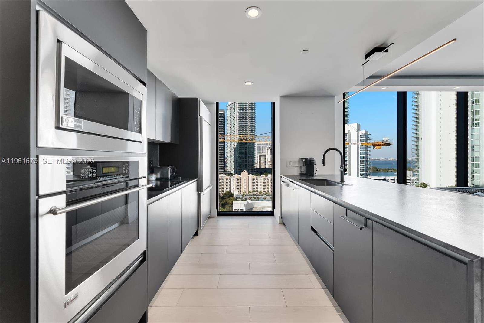 Icon Bay at 460 28 St, Miami, FL 33137 - For Rent photo 7