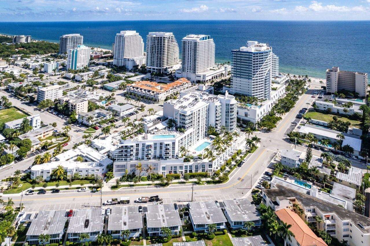 Tiffany House at 401 Birch, Fort Lauderdale, FL 33304 - For Rent photo 41