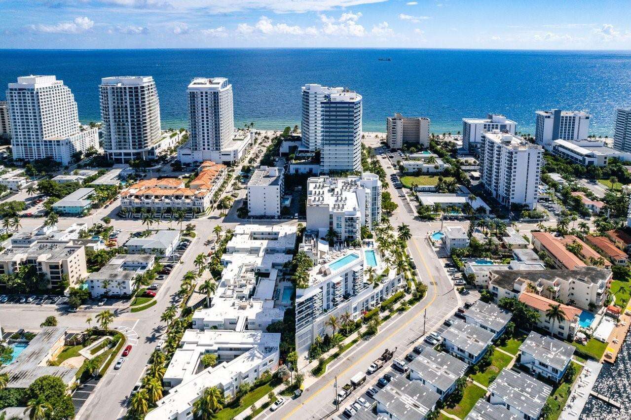 Tiffany House at 401 Birch, Fort Lauderdale, FL 33304 - For Rent photo 42