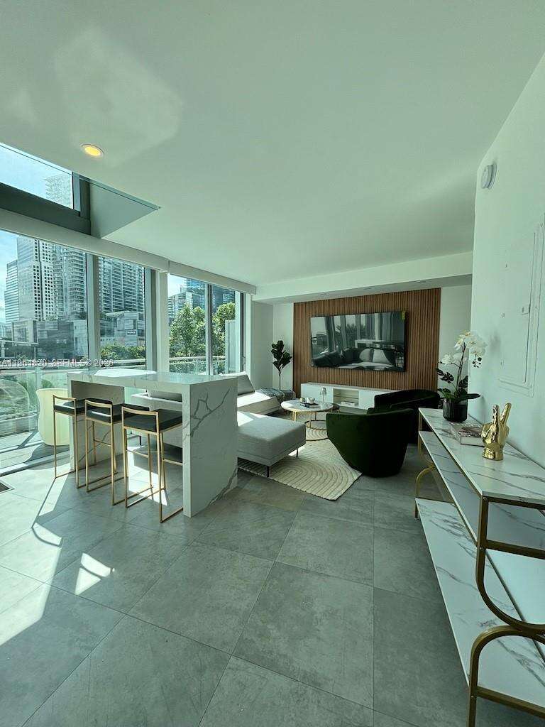 Mint at 92 3 St, Miami, FL 33130 - For Rent photo 1