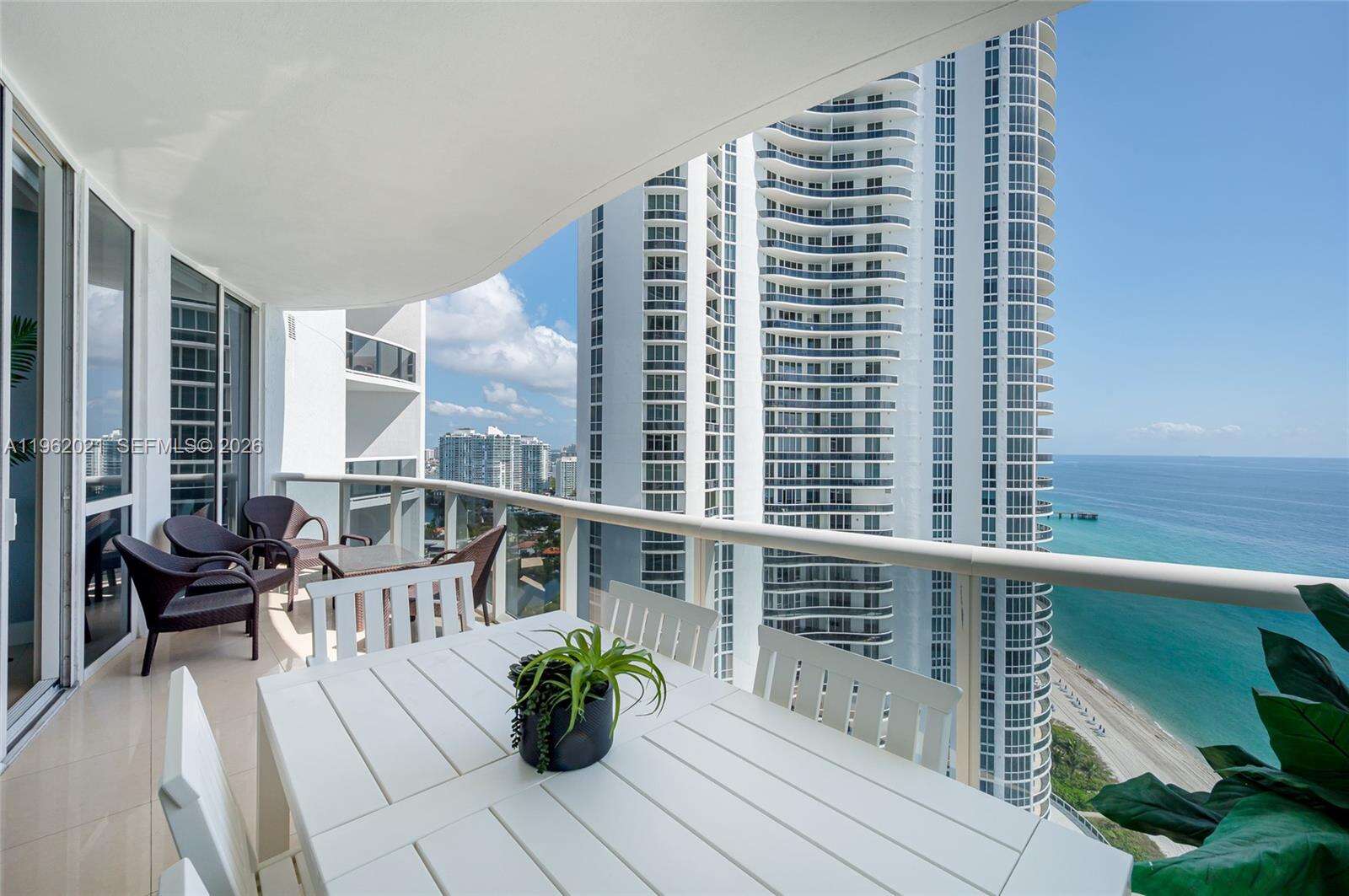 Trump Tower 2 at 15901 Collins Ave, Sunny Isles Beach, FL 33160 - For Rent photo 27
