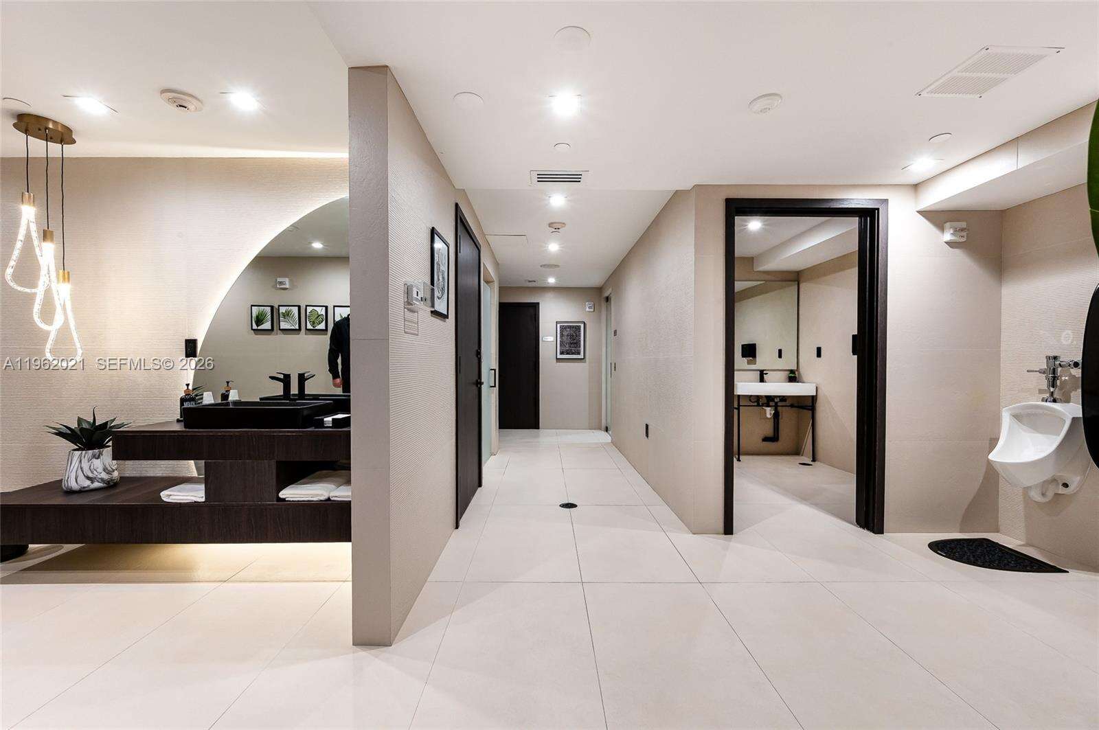 Trump Tower 2 at 15901 Collins Ave, Sunny Isles Beach, FL 33160 - For Rent photo 59