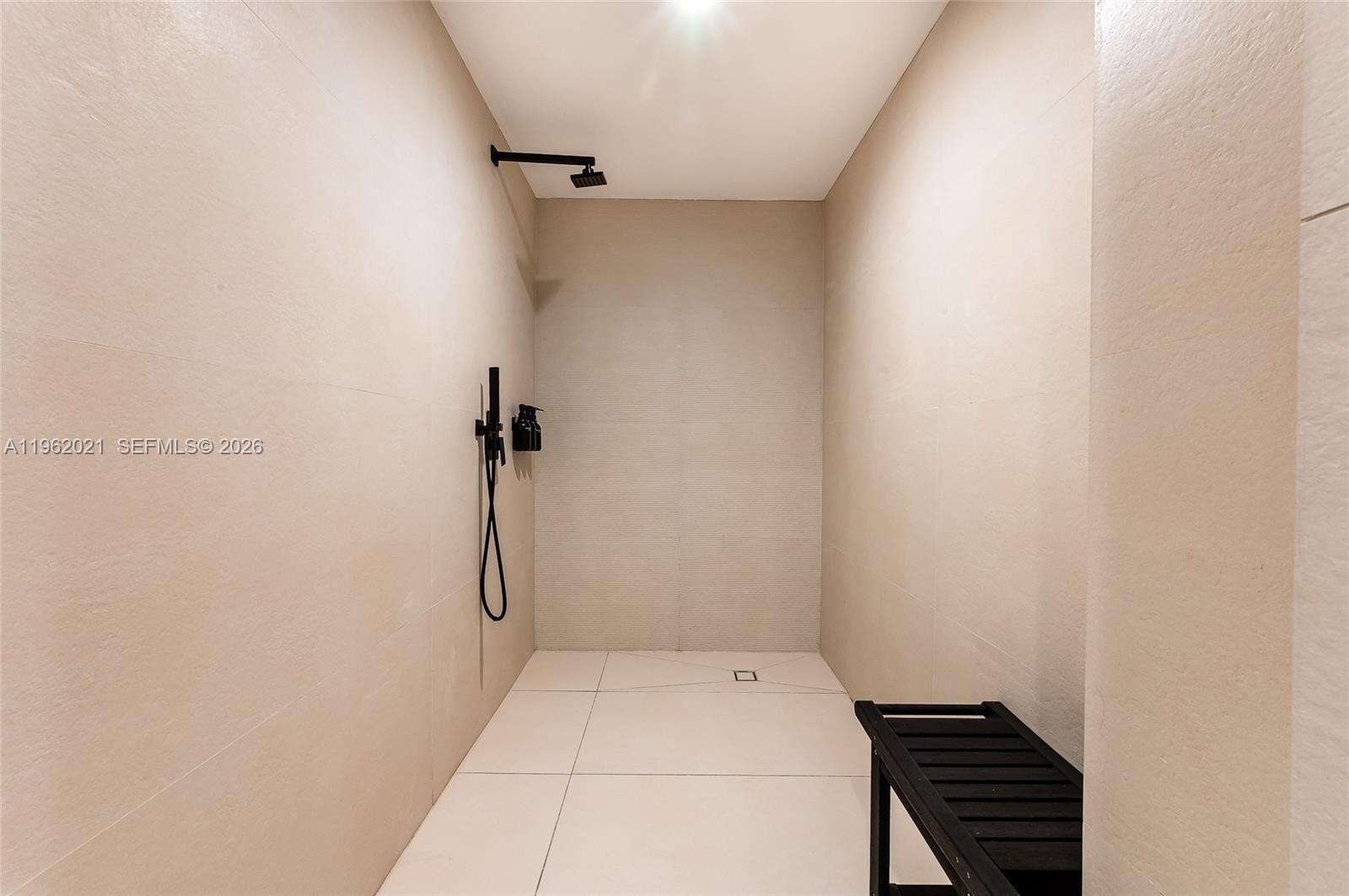 Trump Tower 2 at 15901 Collins Ave, Sunny Isles Beach, FL 33160 - For Rent photo 60