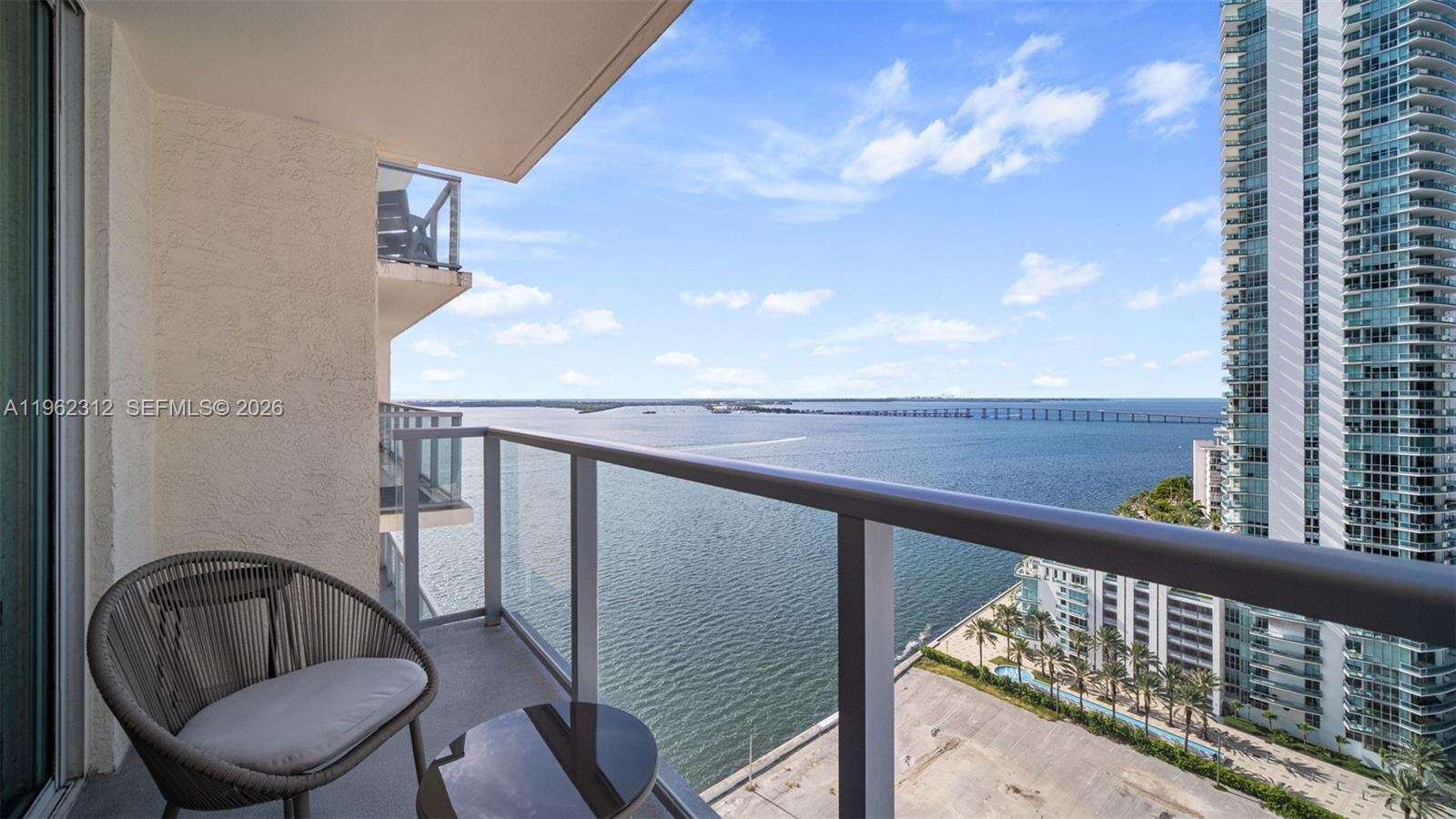 The Mark On Brickell at 1155 Brickell Bay Dr, Miami, FL 33131 - For Rent photo 17