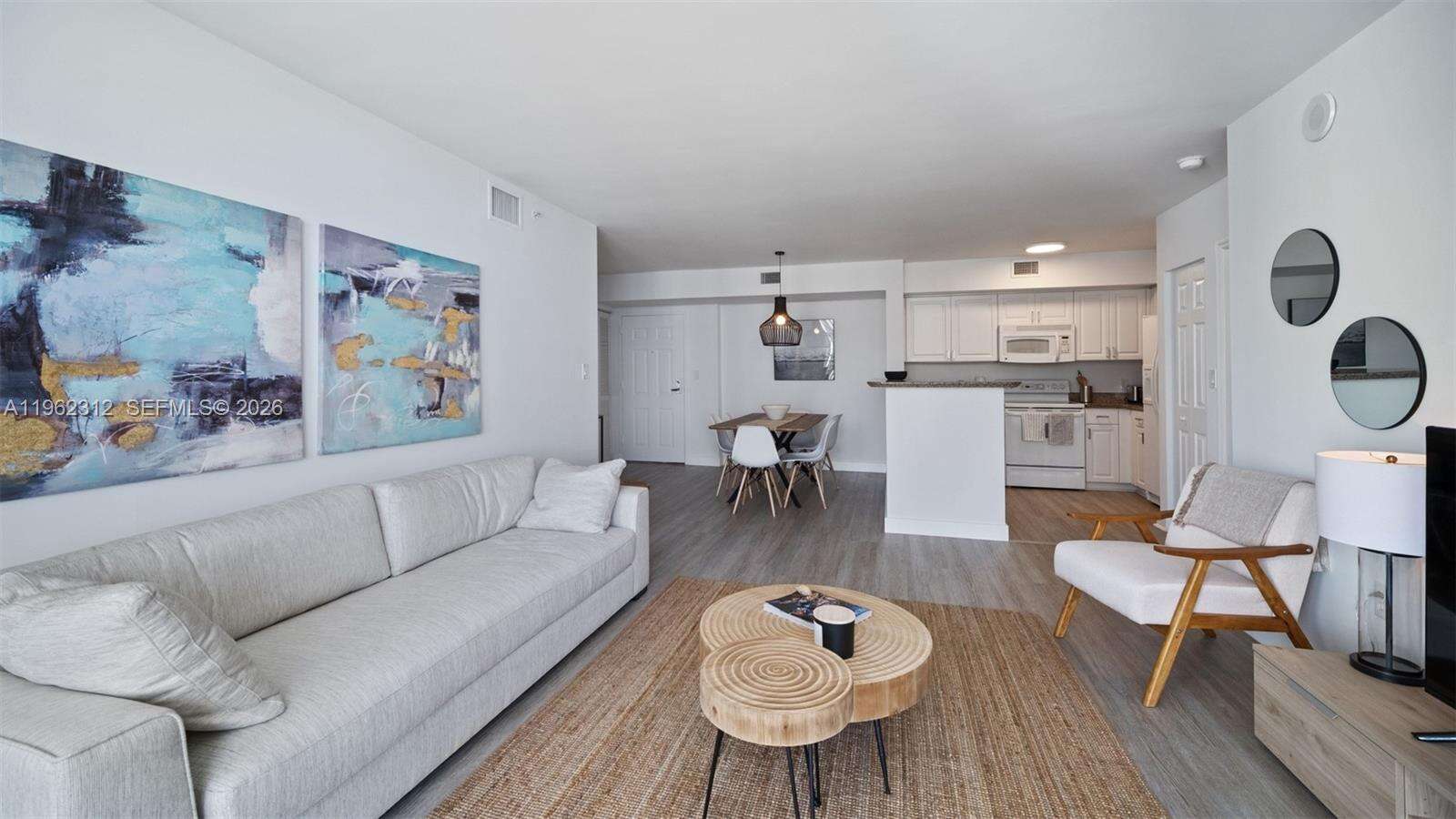 The Mark On Brickell at 1155 Brickell Bay Dr, Miami, FL 33131 - For Rent photo 5