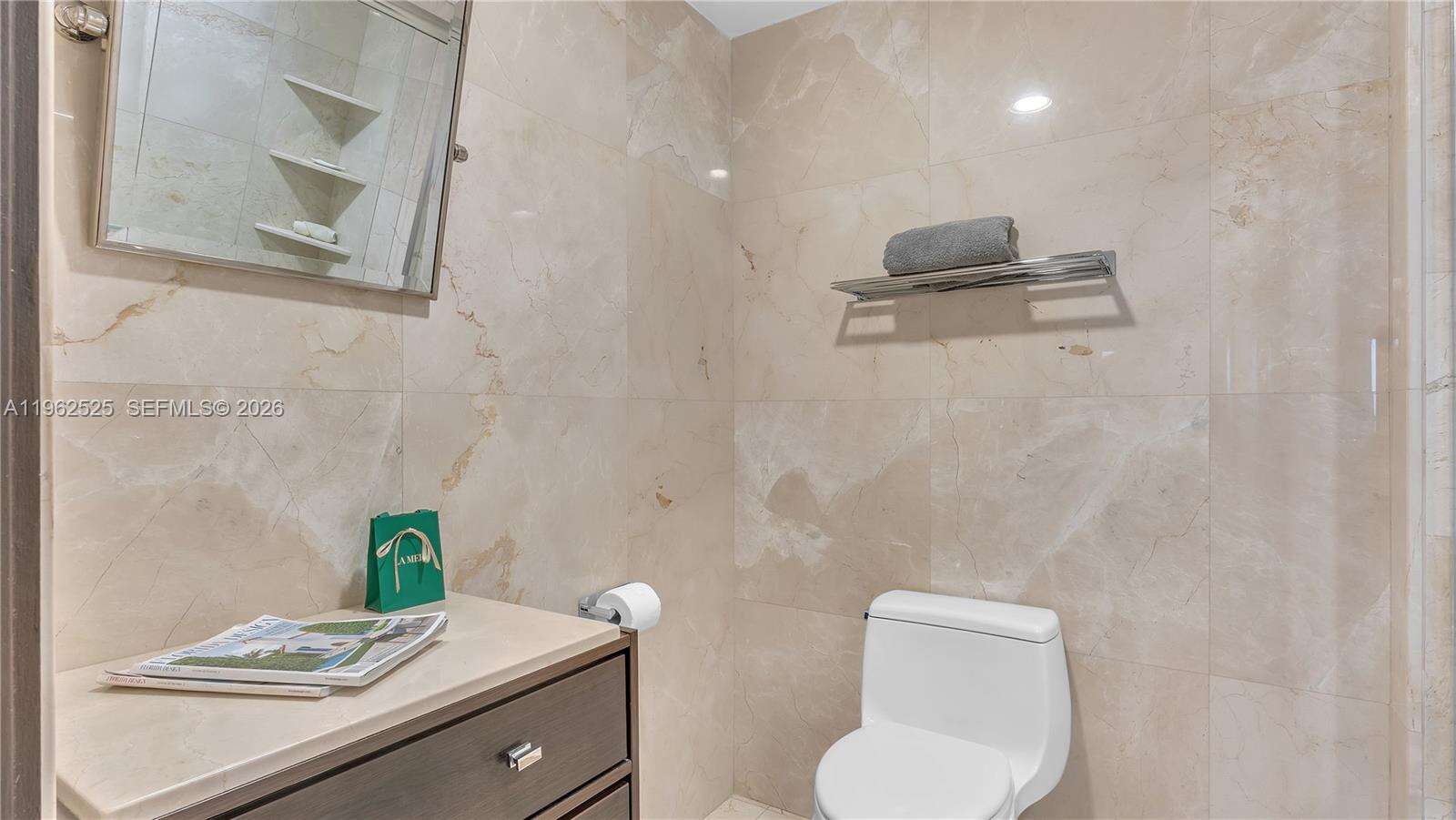 Sayan at 16275 Collins Ave, Sunny Isles Beach, FL 33160 - For Rent photo 25