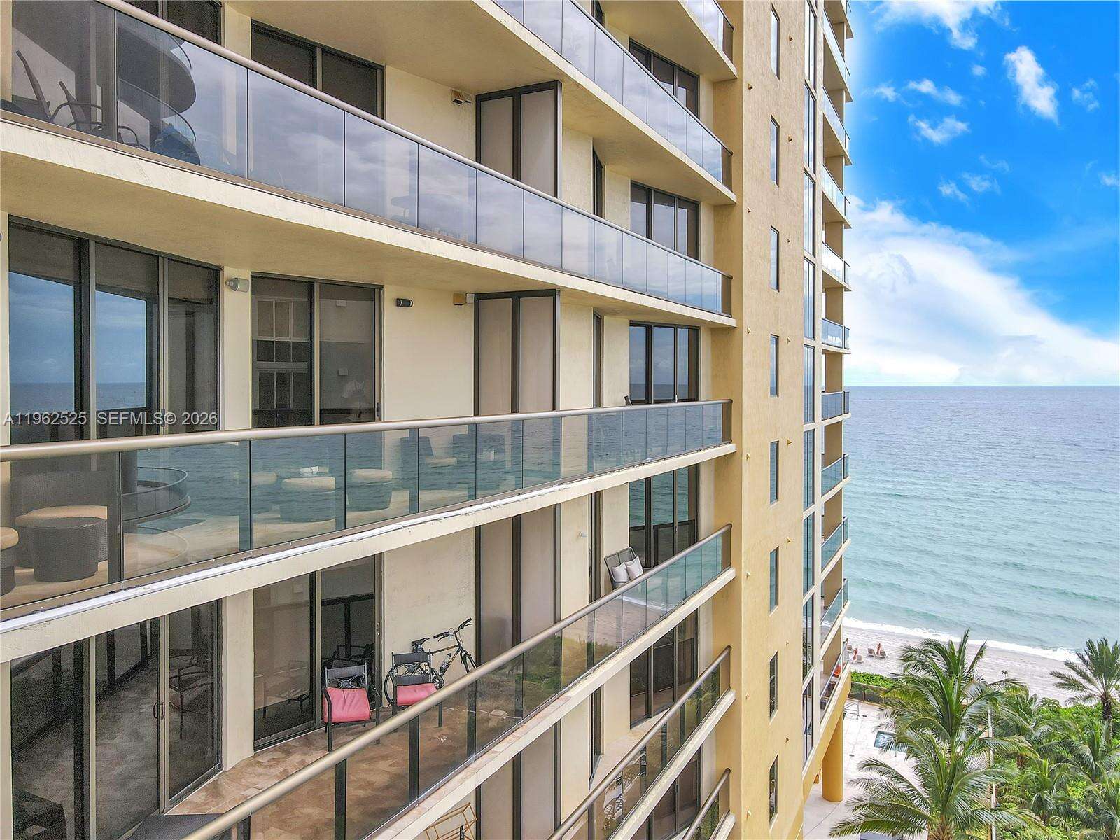 Sayan at 16275 Collins Ave, Sunny Isles Beach, FL 33160 - For Rent photo 28