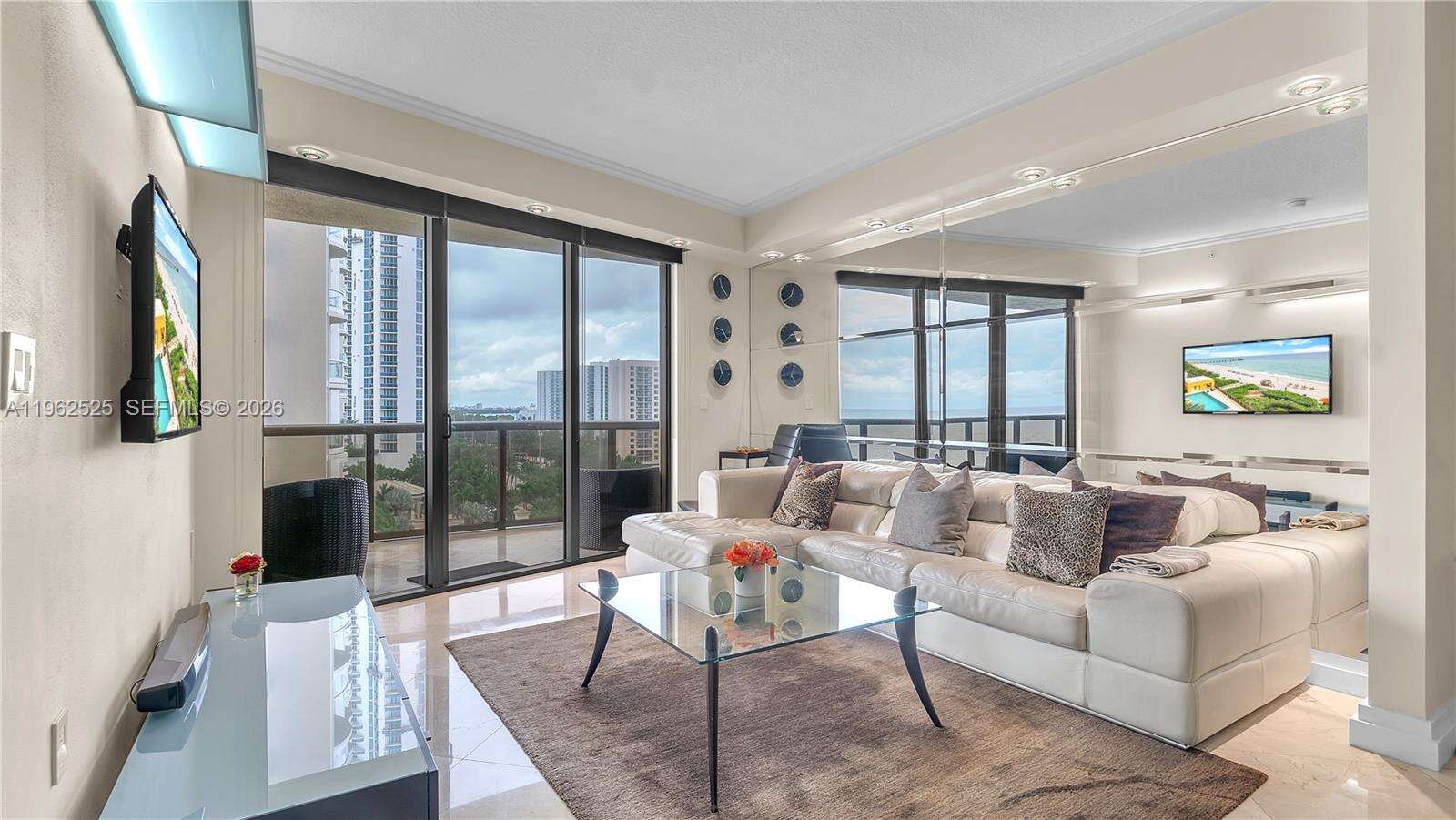 Sayan at 16275 Collins Ave, Sunny Isles Beach, FL 33160 - For Rent photo 4