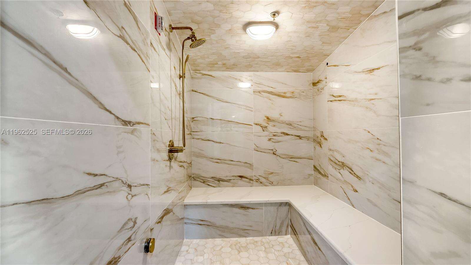 Sayan at 16275 Collins Ave, Sunny Isles Beach, FL 33160 - For Rent photo 33