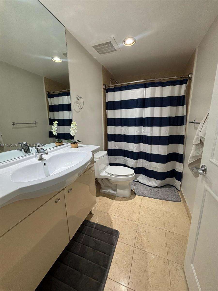 The Beach Club Two at 1830 Ocean Dr, Hallandale Beach, FL 33009 - For Rent photo 12