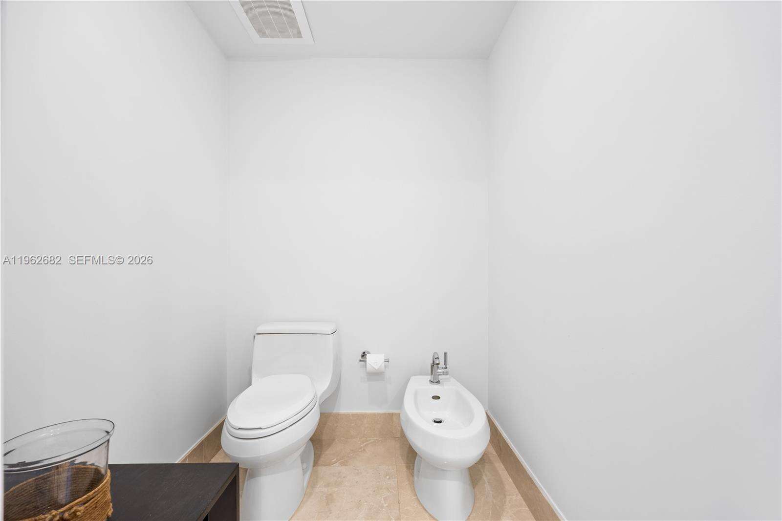 Jade Beach at 17001 Collins Ave, Sunny Isles Beach, FL 33160 - For Rent photo 16