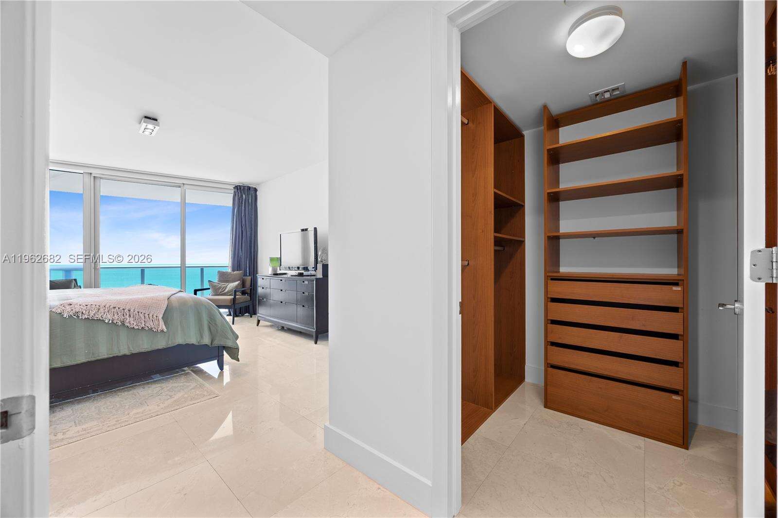 Jade Beach at 17001 Collins Ave, Sunny Isles Beach, FL 33160 - For Rent photo 17