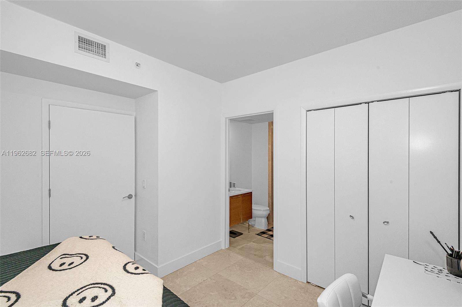 Jade Beach at 17001 Collins Ave, Sunny Isles Beach, FL 33160 - For Rent photo 40