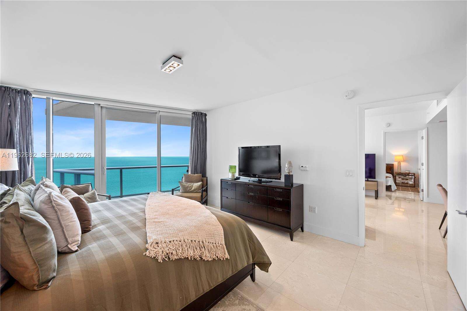 Jade Beach at 17001 Collins Ave, Sunny Isles Beach, FL 33160 - For Rent photo 7