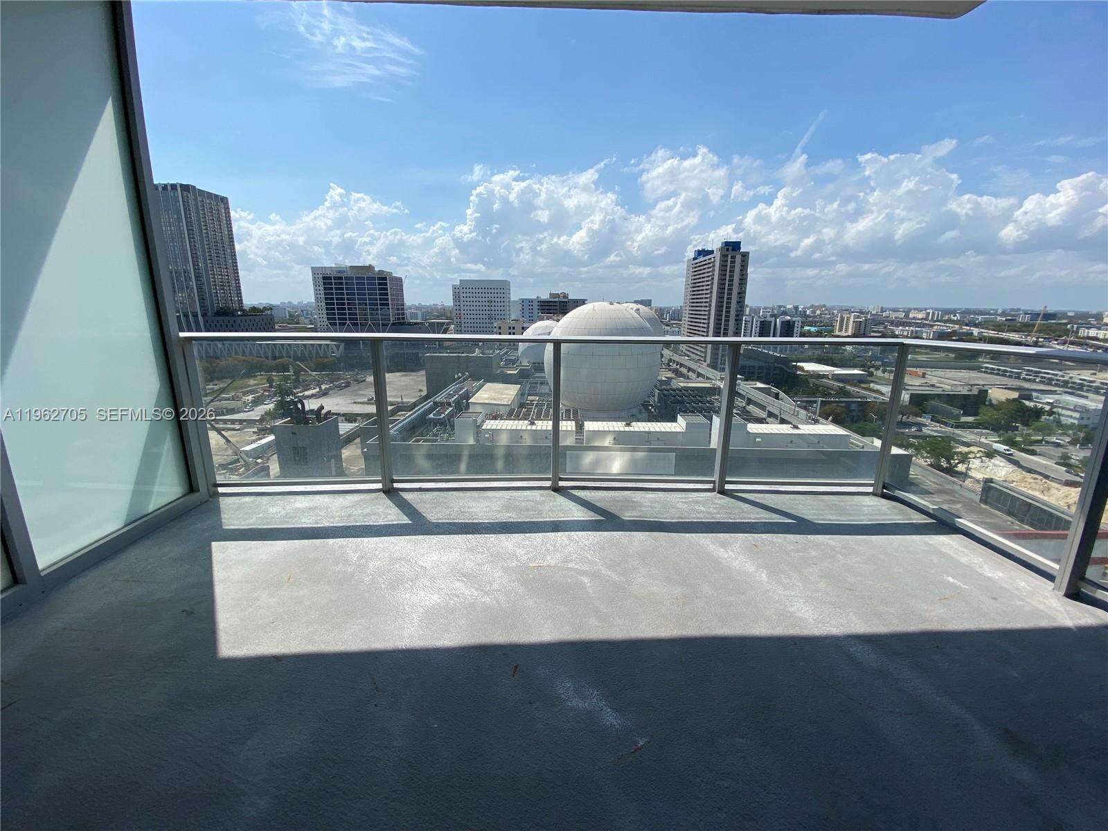 Paramount Miami Worldcenter at 851 1 Ave, Miami, FL 33132 - For Rent photo 13