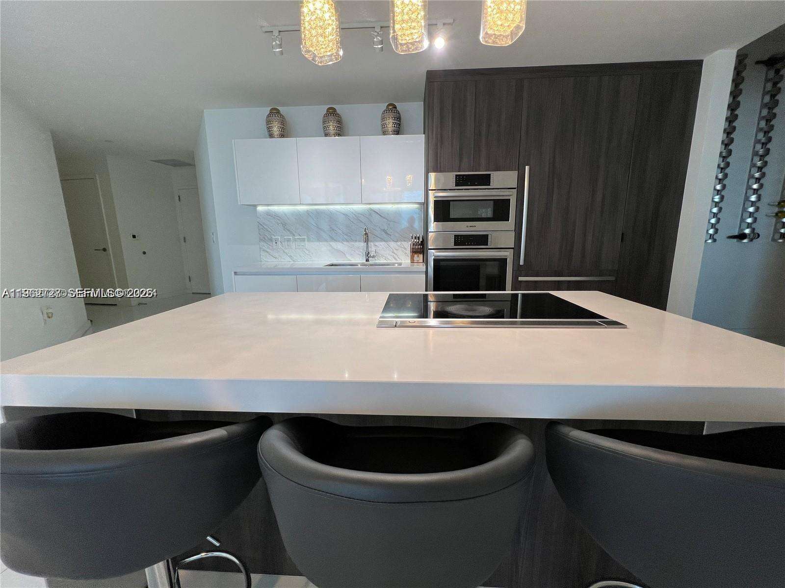Paramount Miami Worldcenter at 851 1 Ave, Miami, FL 33132 - For Rent photo 63