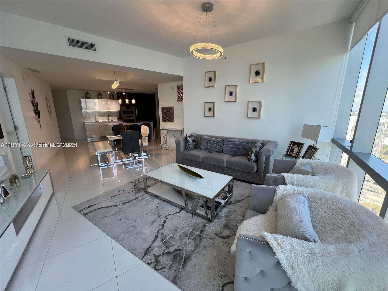 Paramount Miami Worldcenter at 851 1 Ave, Miami, FL 33132 - For Rent photo 65