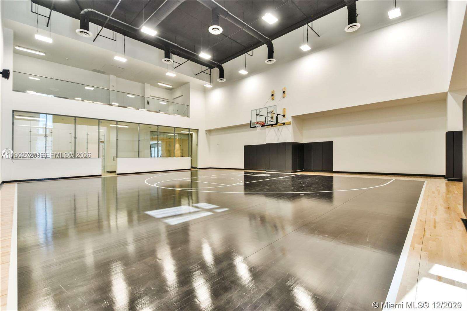 Paramount Miami Worldcenter at 851 1 Ave, Miami, FL 33132 - For Rent photo 8