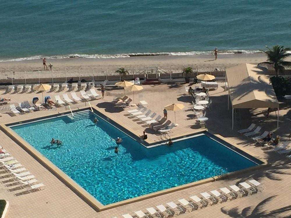 Alexander Towers at 3505 Ocean Dr, Hollywood, FL 33019 - For Rent photo 18
