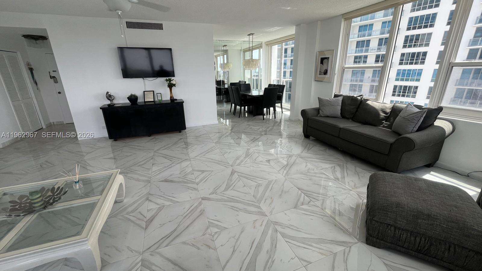 Alexander Towers at 3505 Ocean Dr, Hollywood, FL 33019 - For Rent photo 4