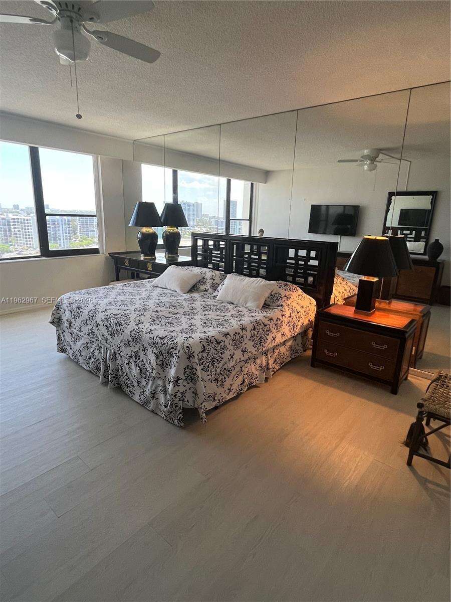 Alexander Towers at 3505 Ocean Dr, Hollywood, FL 33019 - For Rent photo 8