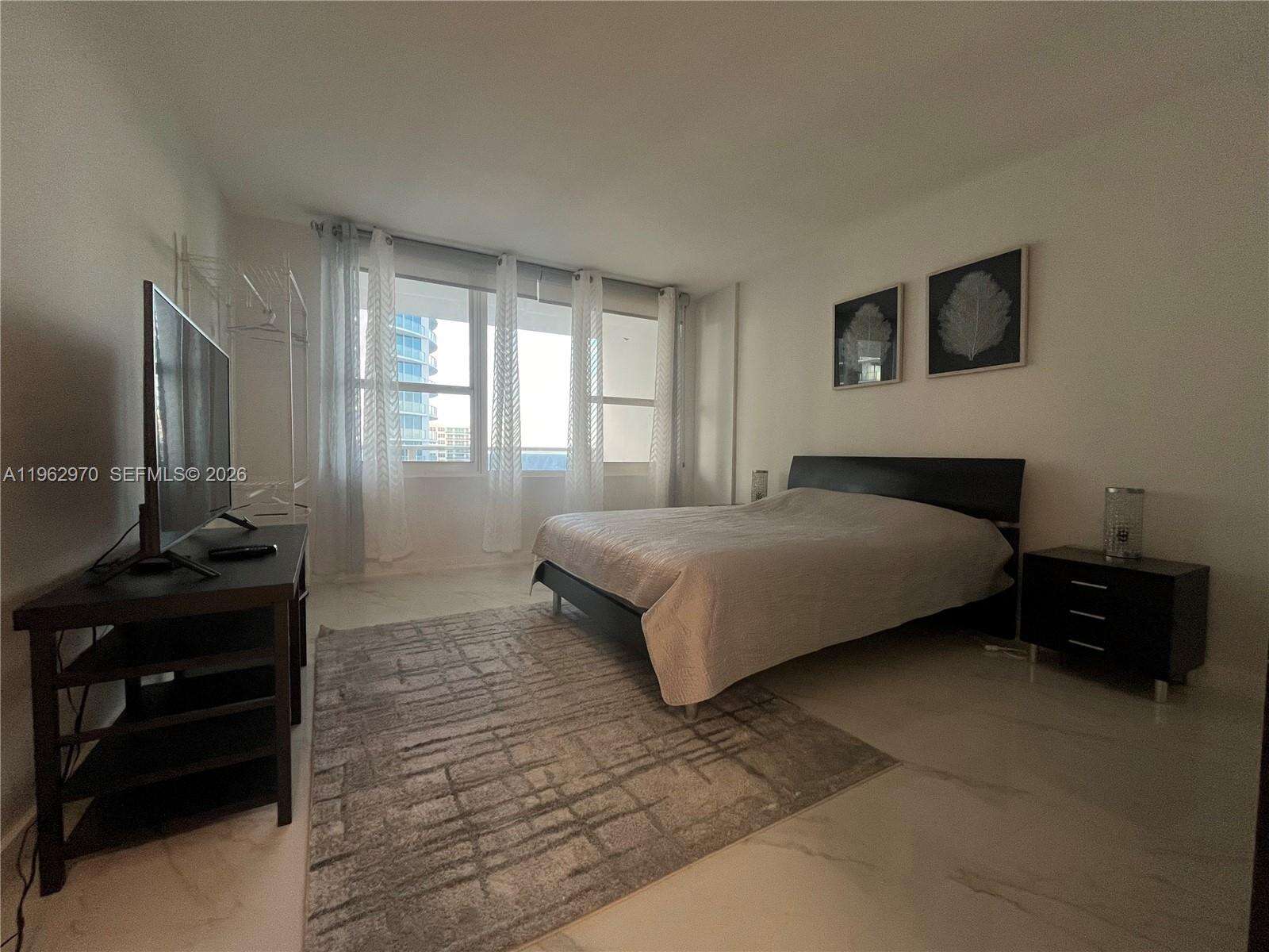 Alexander Towers at 3505 Ocean Dr, Hollywood, FL 33019 - For Rent photo 14