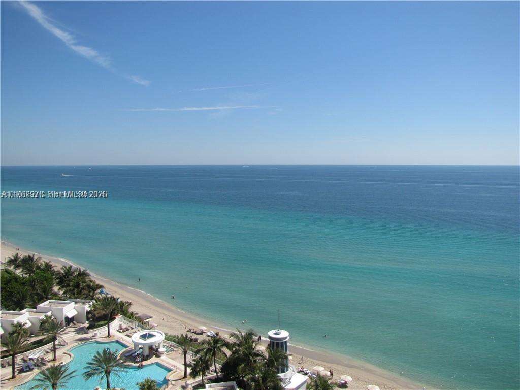 Alexander Towers at 3505 Ocean Dr, Hollywood, FL 33019 - For Rent photo 8