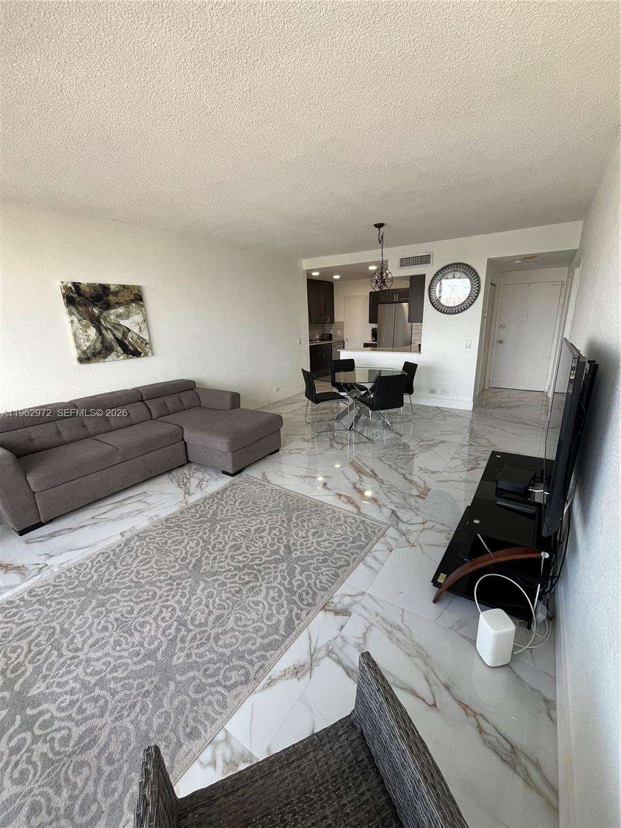 Alexander Towers at Hollywood, FL 33019 - For Rent photo 3