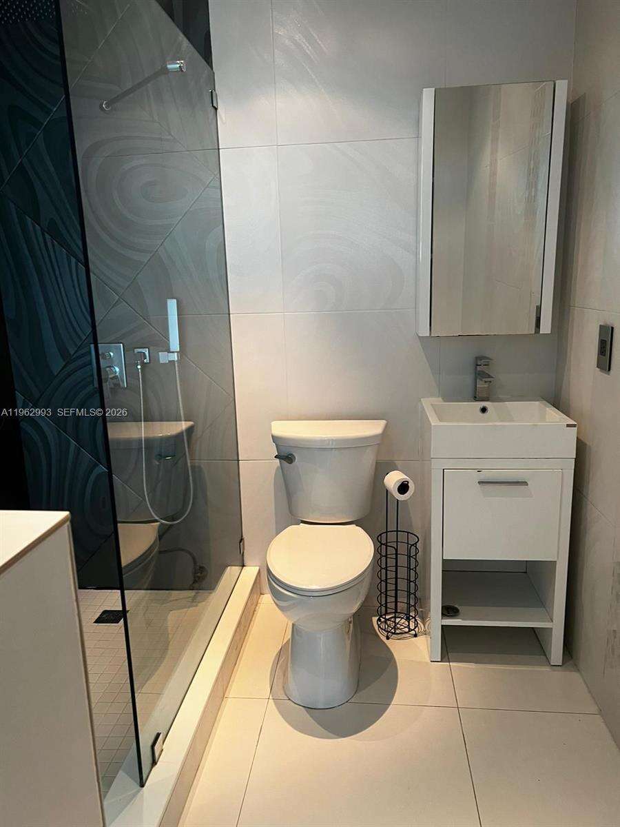 Neo Vertika at 690 1 Ct, Miami, FL 33130 - For Rent photo 18