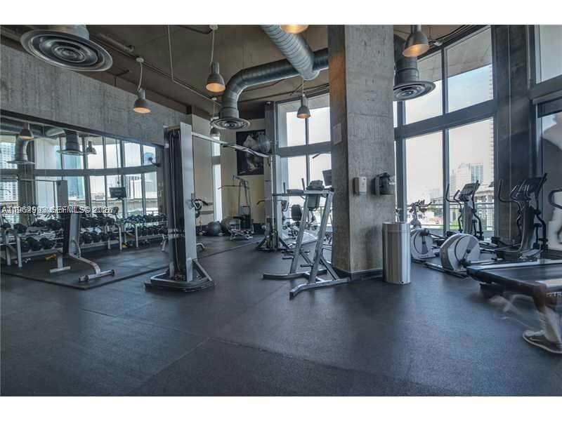 Neo Vertika at 690 1 Ct, Miami, FL 33130 - For Rent photo 24