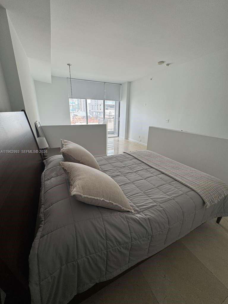 Neo Vertika at 690 1 Ct, Miami, FL 33130 - For Rent photo 7