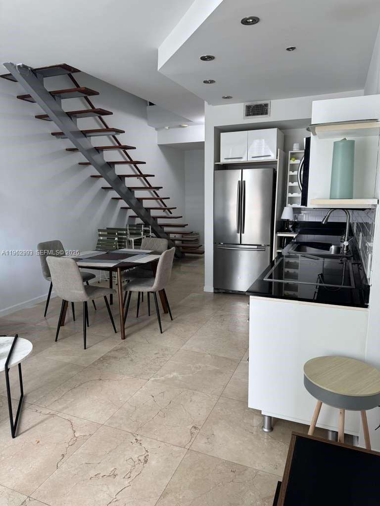 Neo Vertika at 690 1 Ct, Miami, FL 33130 - For Rent photo 10