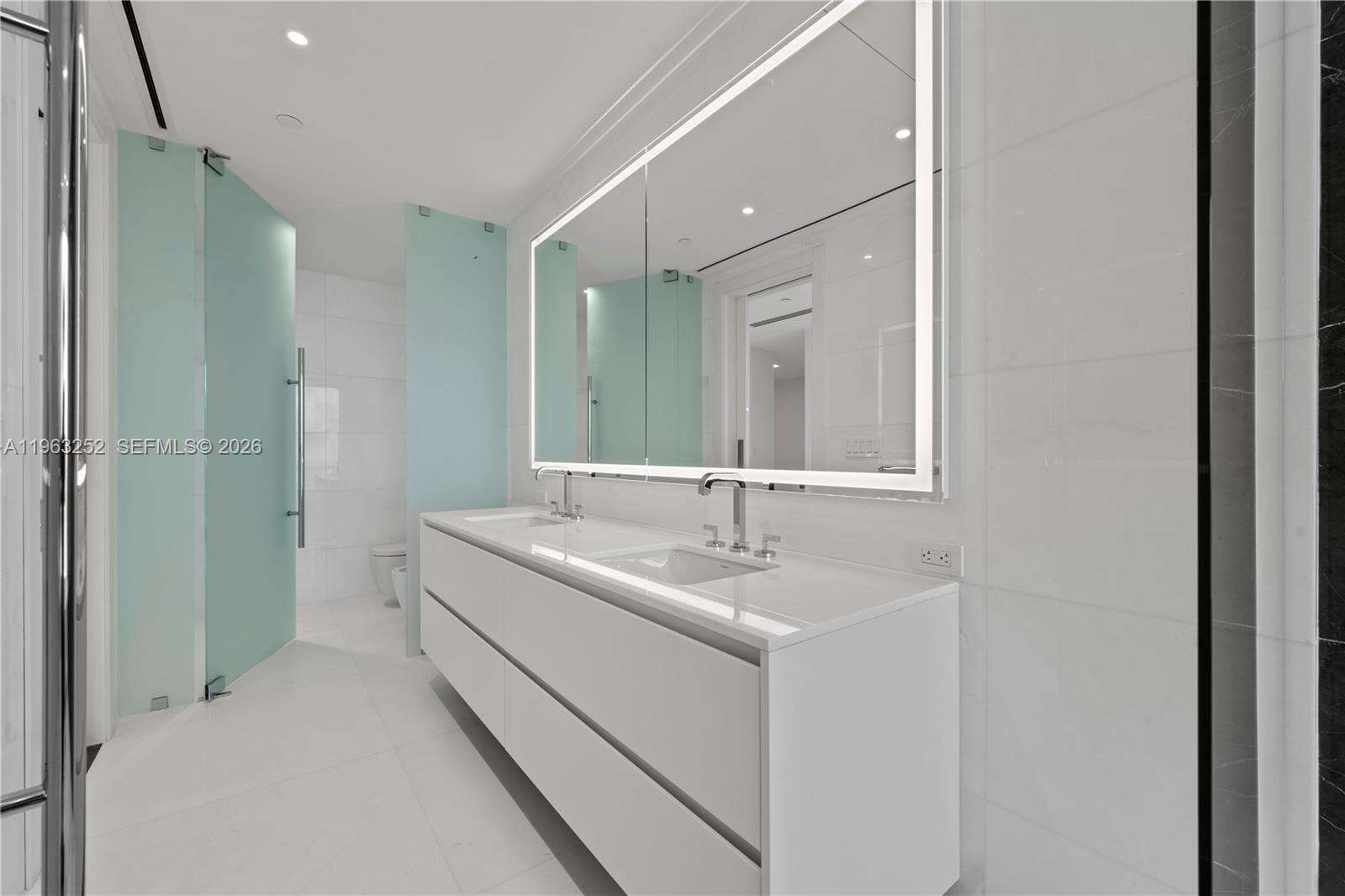 Aston Martin Residences at 300 Biscayne Blvd Way, Miami, FL 33131 - For Rent photo 20