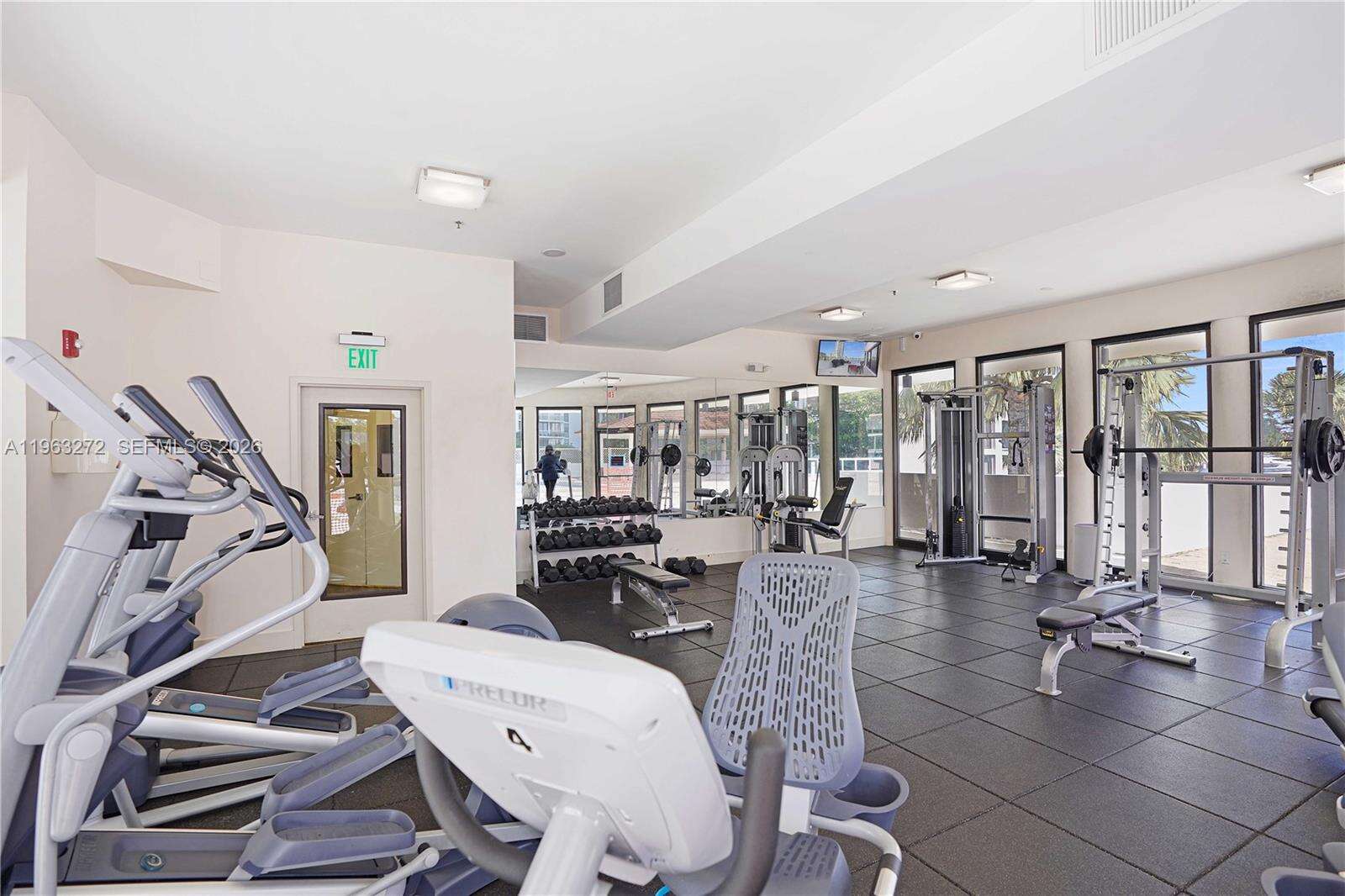 Waterview at 20505 Country Club Dr, Aventura, FL 33180 - For Rent photo 31