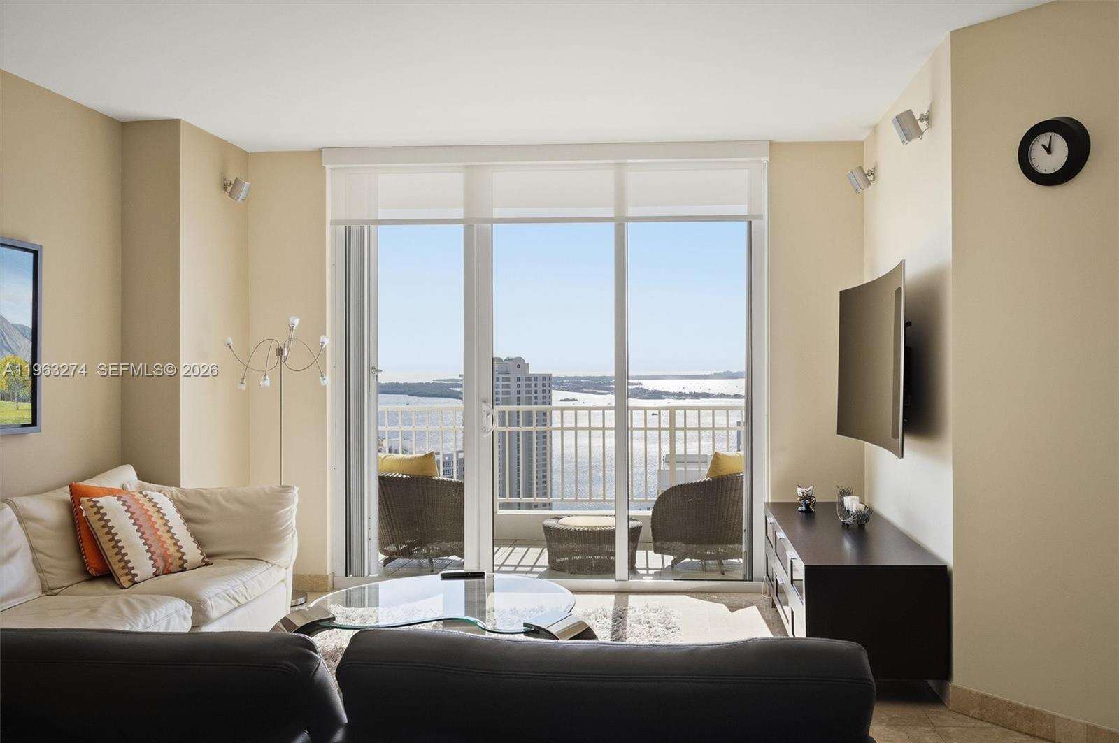 Courts Brickell Key at 801 Brickell Key Blvd, Miami, FL 33131 - For Rent photo 3