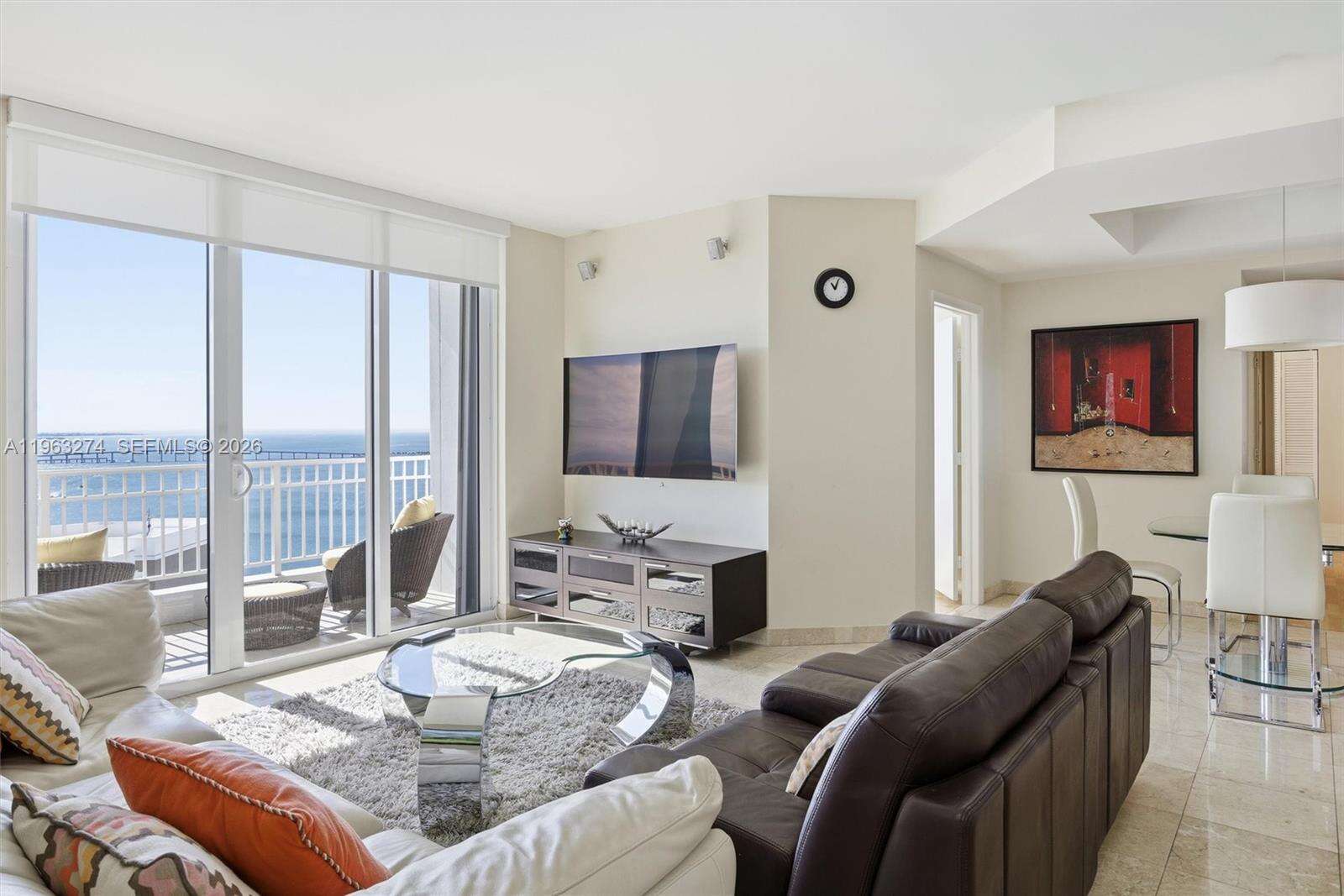 Courts Brickell Key at 801 Brickell Key Blvd, Miami, FL 33131 - For Rent photo 4