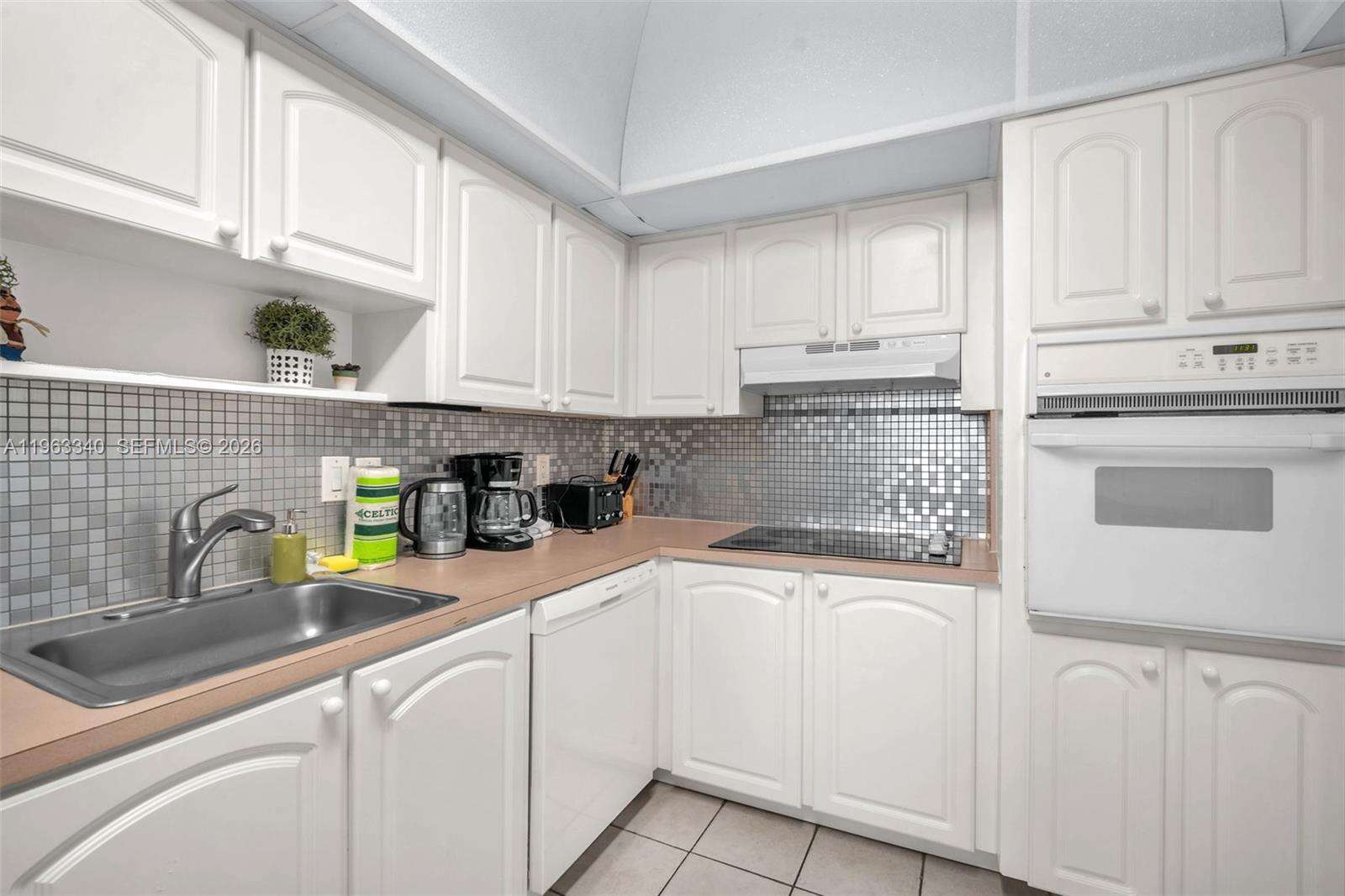 The Tides at 3801 Ocean Dr, Hollywood, FL 33019 - For Rent photo 11