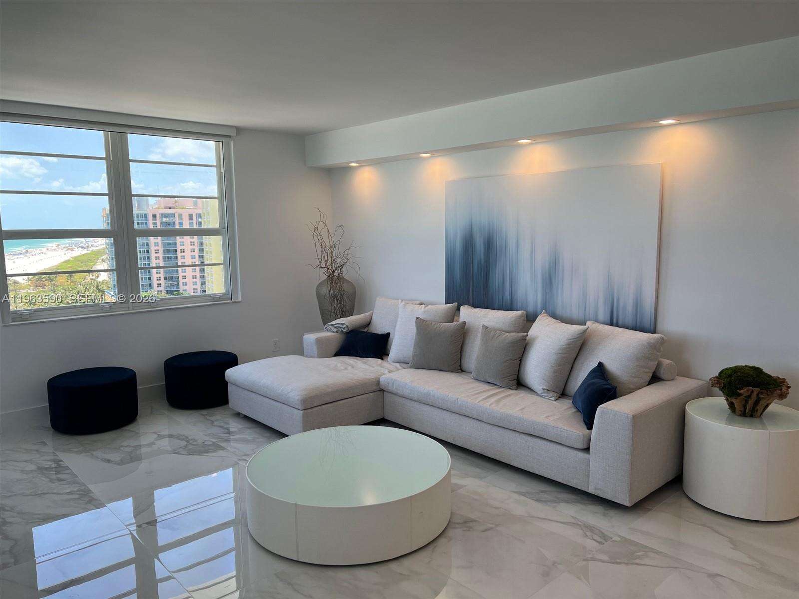 Decoplage at 100 Lincoln Rd, Miami Beach, FL 33139 - For Rent photo 11