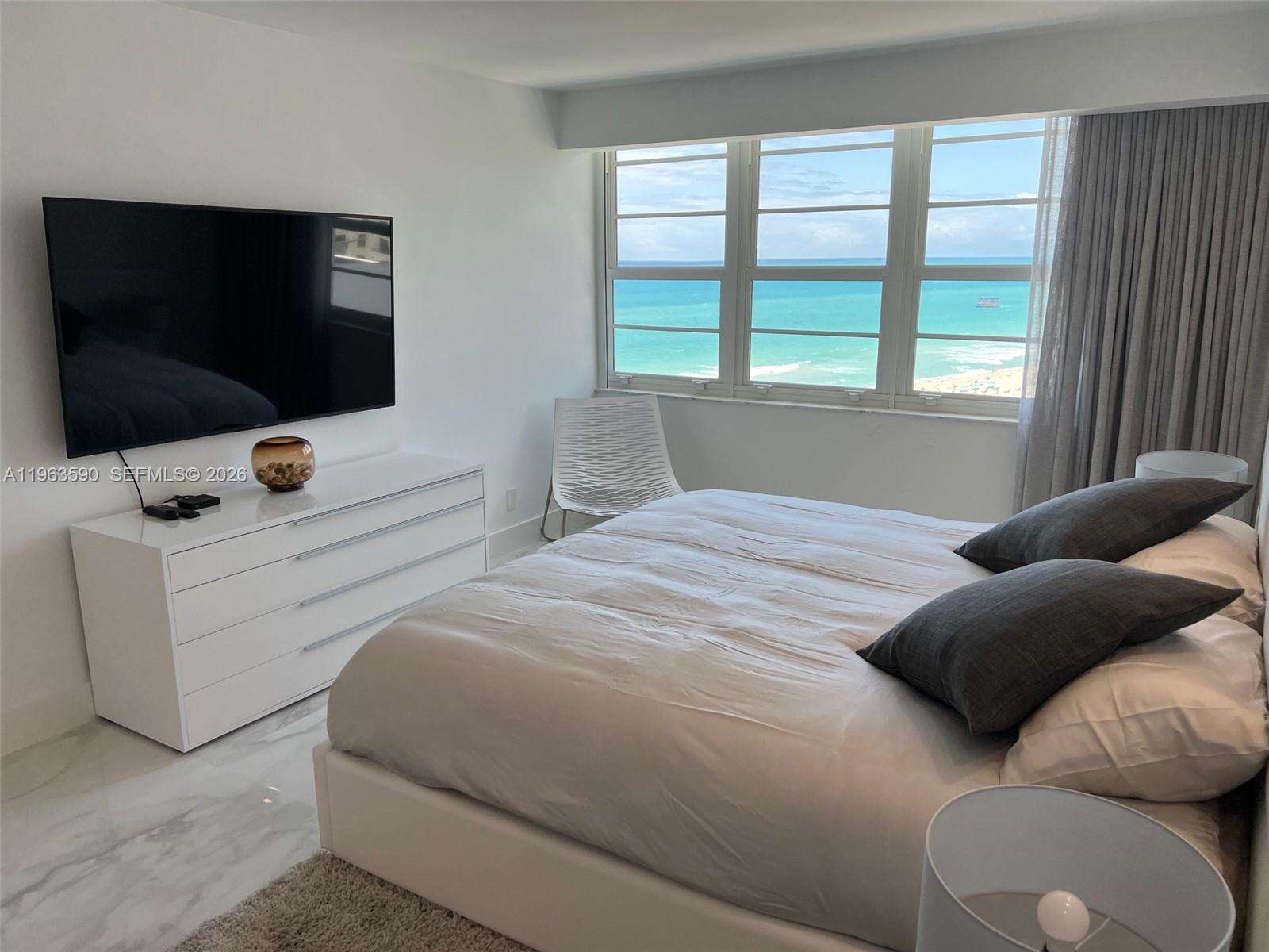 Decoplage at 100 Lincoln Rd, Miami Beach, FL 33139 - For Rent photo 18