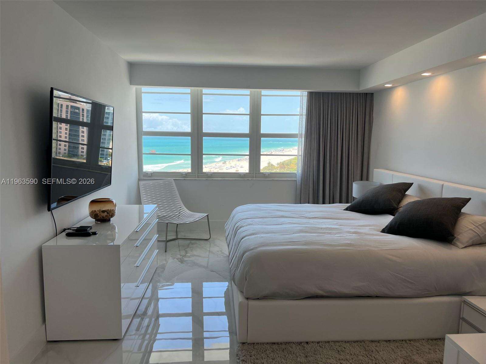 Decoplage at 100 Lincoln Rd, Miami Beach, FL 33139 - For Rent photo 19