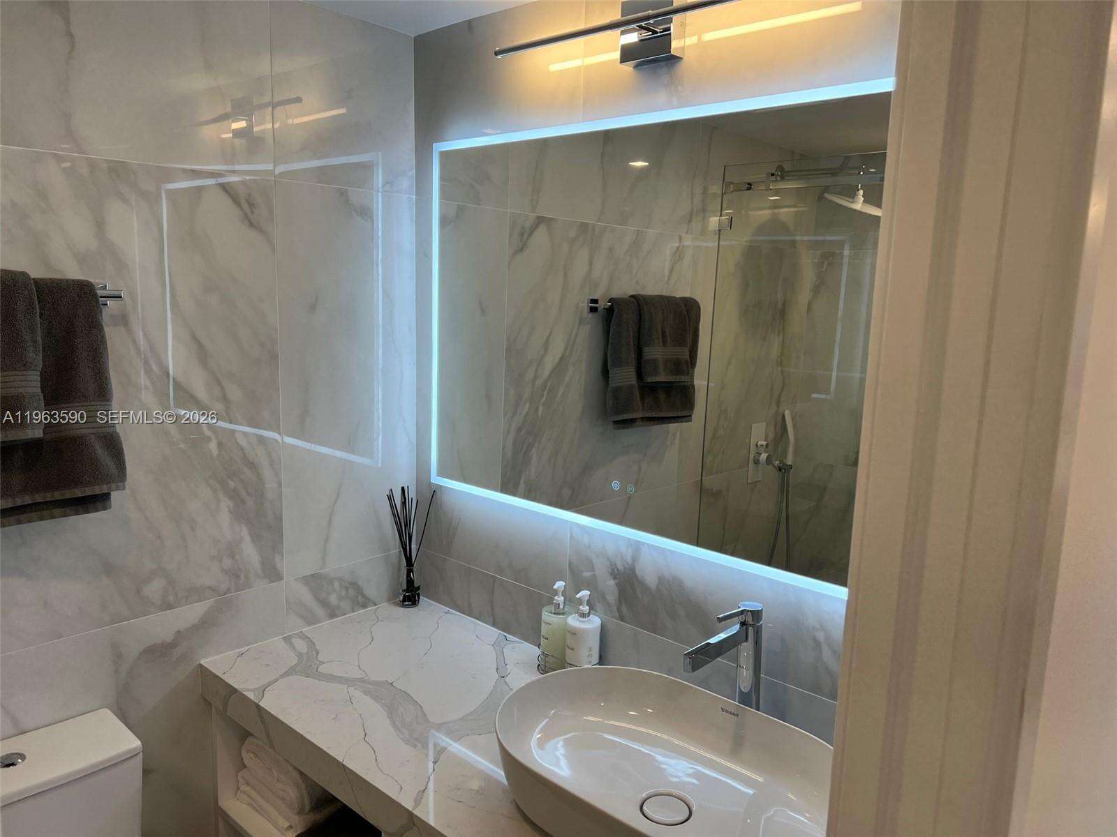 Decoplage at 100 Lincoln Rd, Miami Beach, FL 33139 - For Rent photo 35