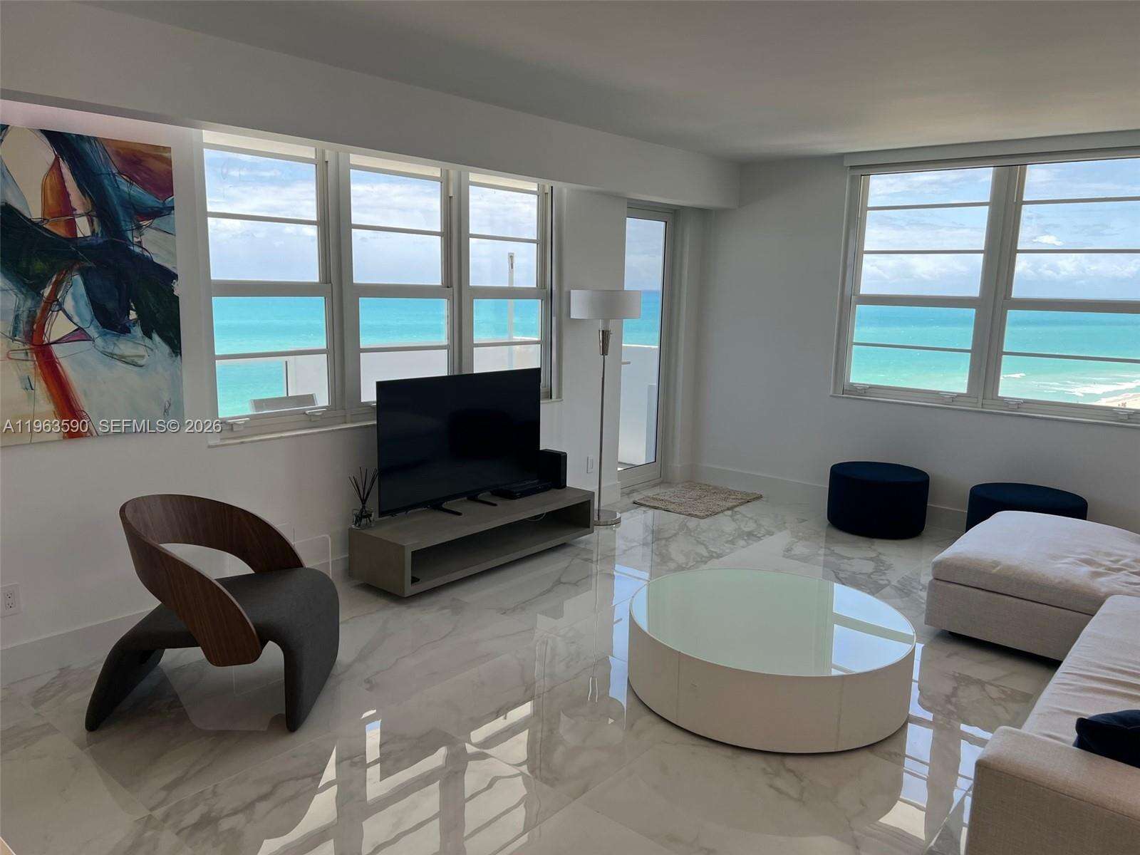 Decoplage at 100 Lincoln Rd, Miami Beach, FL 33139 - For Rent photo 9