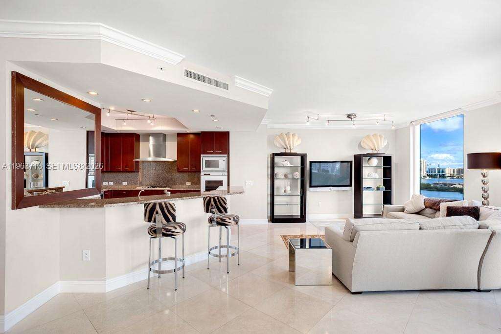 Bellamare at 6000 Island Blvd, Aventura, FL 33160 - For Rent photo 2