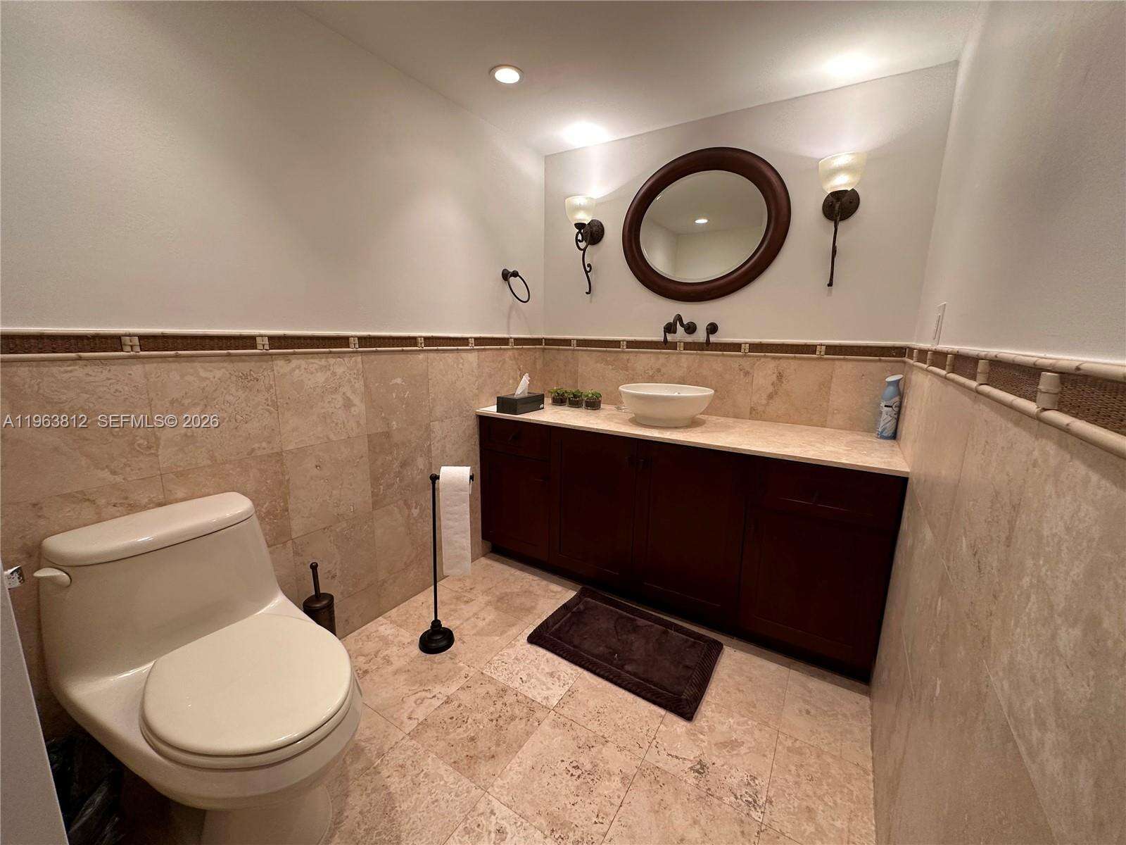 Club Atlantis at 2555 Collins Ave, Miami Beach, FL 33140 - For Rent photo 6