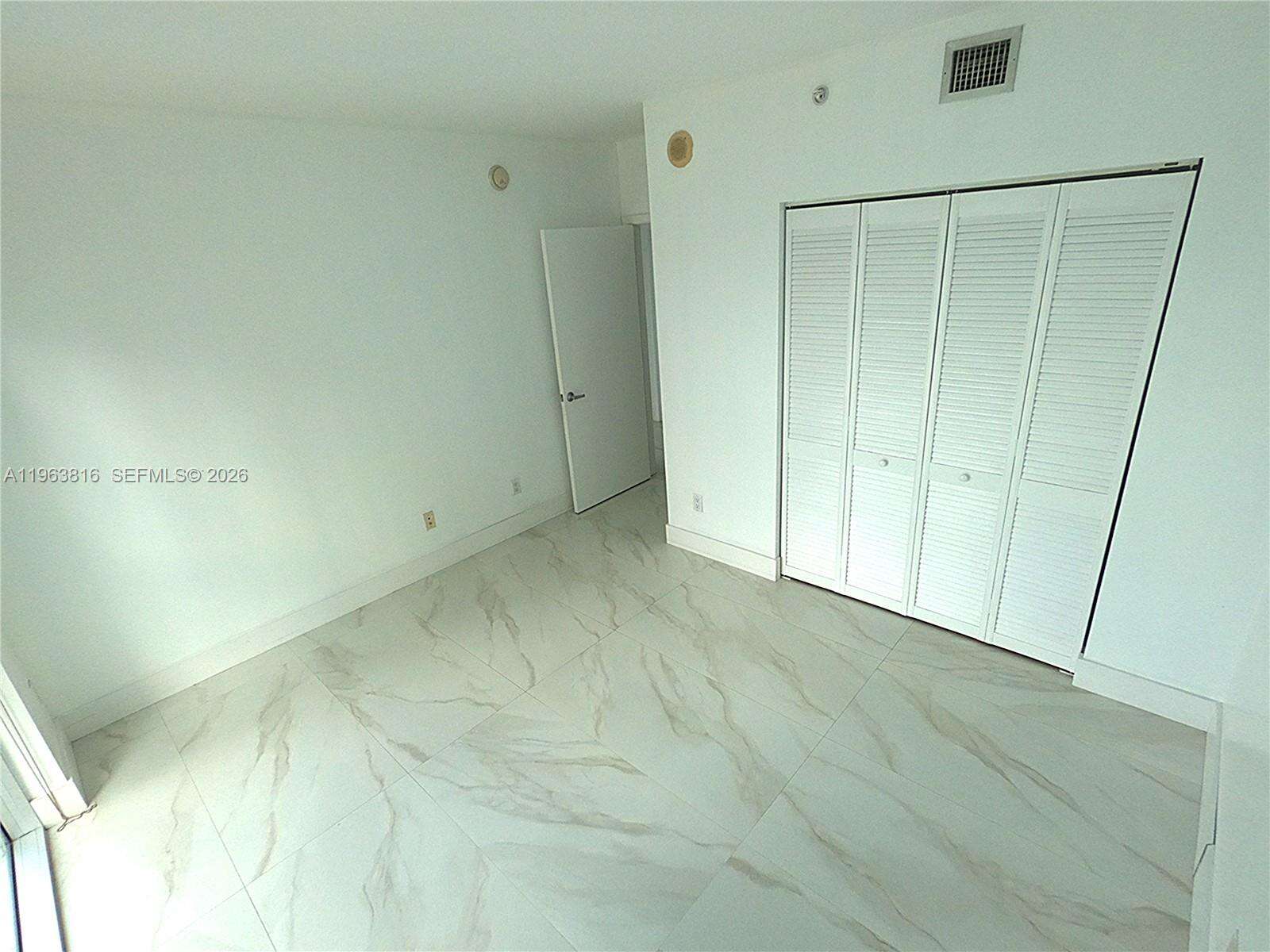 One Miami East at 335 Biscayne Blvd, Miami, FL 33131 - For Rent photo 11