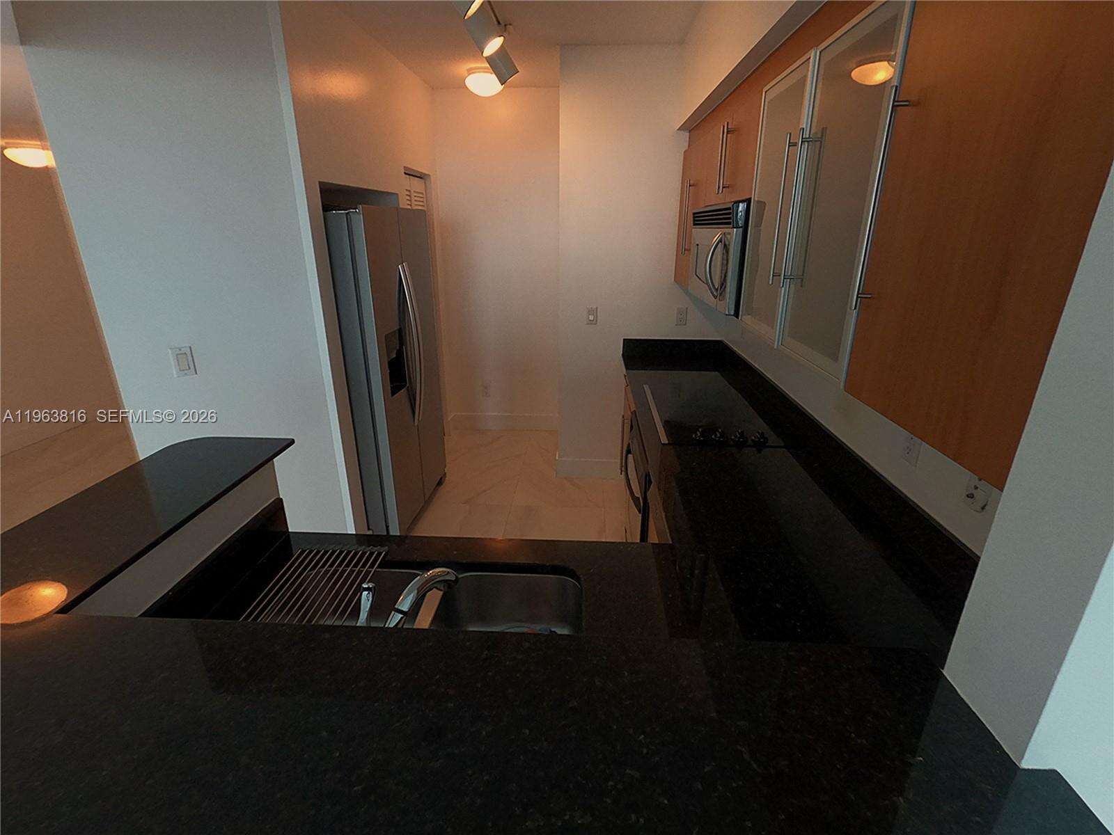 One Miami East at 335 Biscayne Blvd, Miami, FL 33131 - For Rent photo 15