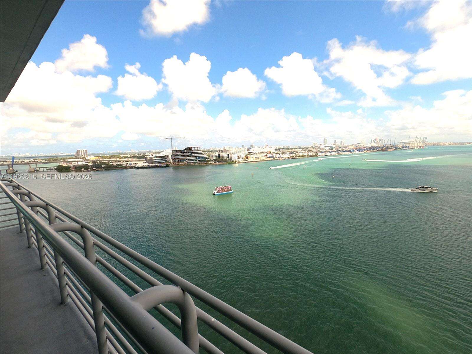 One Miami East at 335 Biscayne Blvd, Miami, FL 33131 - For Rent photo 18